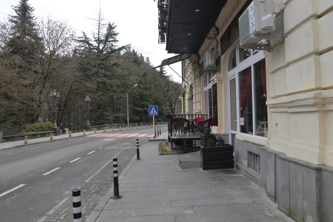Hotel Victoria Borjomi Exterior photo
