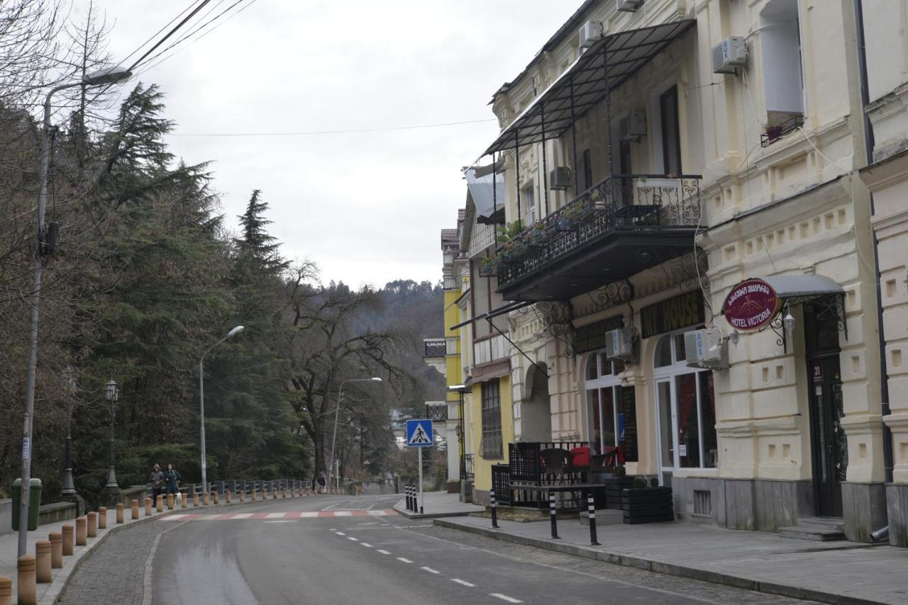 Hotel Victoria Borjomi Exterior photo
